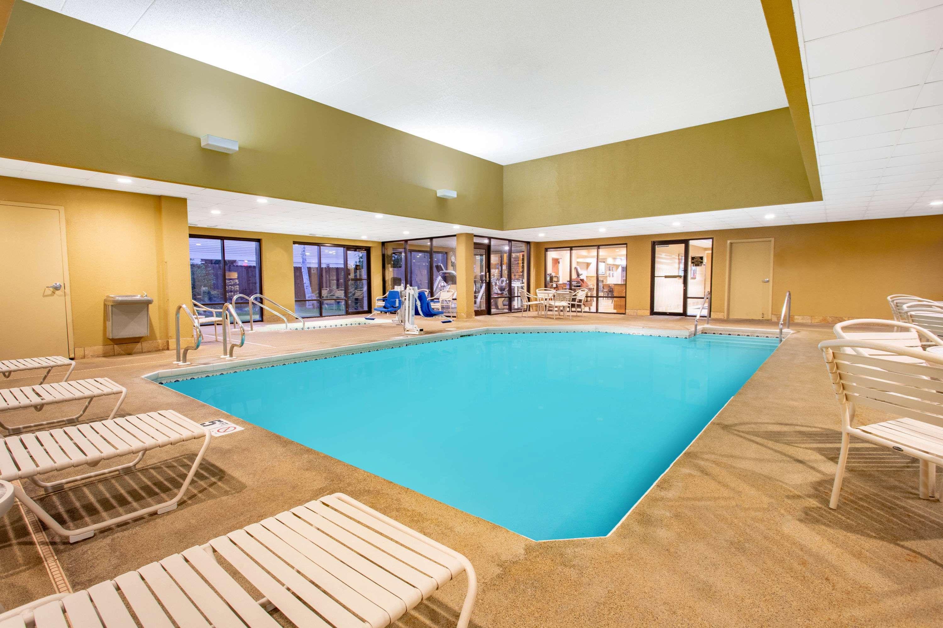 Americinn By Wyndham Madison West מראה חיצוני תמונה