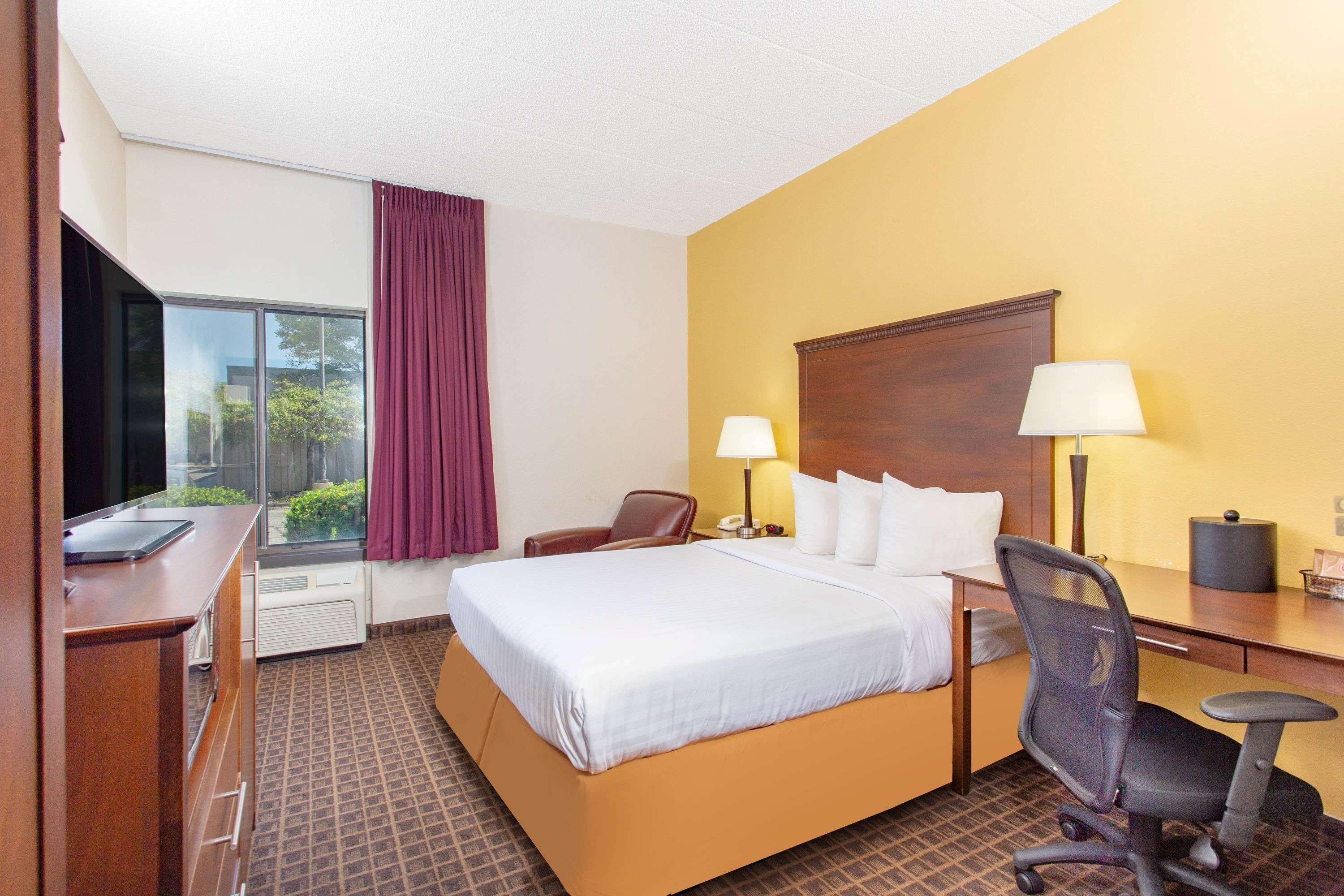 Americinn By Wyndham Madison West מראה חיצוני תמונה